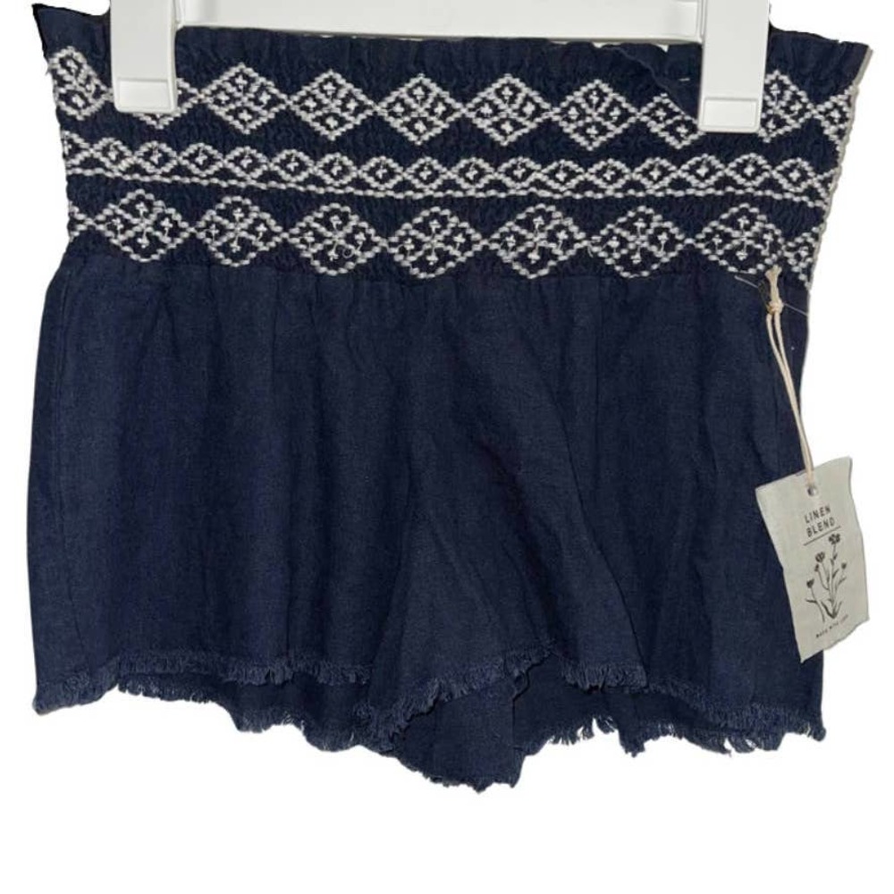 INDIGO REIN BLUE AND WHITE VINTAGE FRAYED SHORTS SMALL